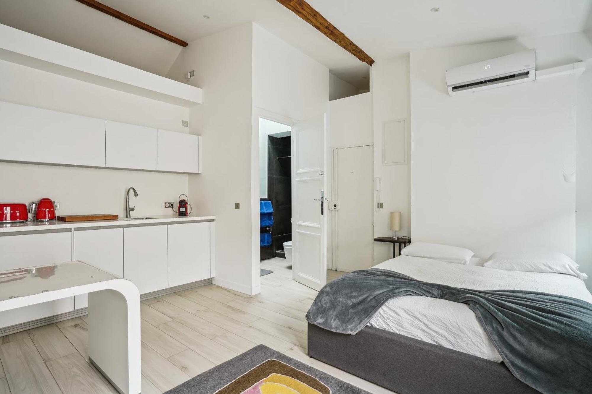 New Apartment Near Champs Elysees Paris Exterior foto